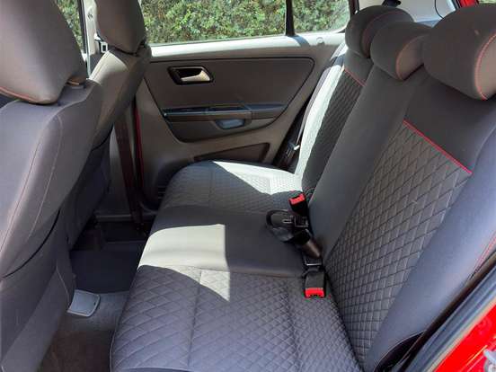 VOLKSWAGEN-CROSSFOX-1.6 MSI FLEX 16V 4P MANUAL VOLKSWAGEN-CROSSFOX-2015