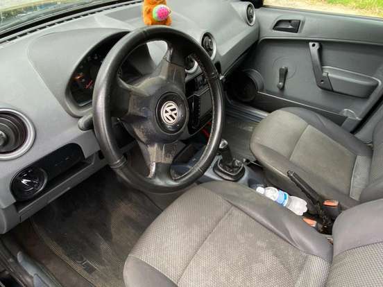 VOLKSWAGEN-GOL-1.0 MI 8V FLEX 4P MANUAL G.IV VOLKSWAGEN-GOL-2011