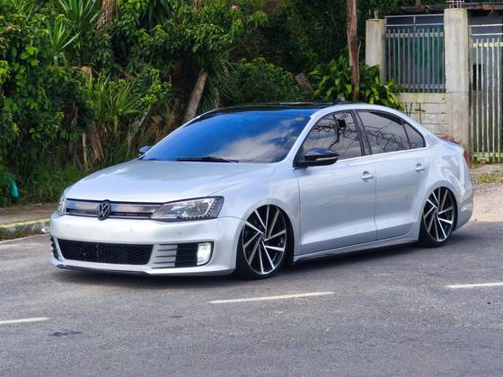 VOLKSWAGEN JETTA 2.0 TSI HIGHLINE 200CV GASOLINA 4P TIPTRONIC