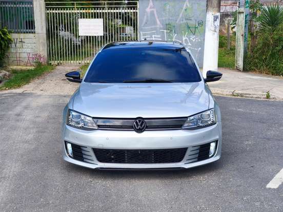 VOLKSWAGEN-JETTA-2.0 TSI HIGHLINE 200CV GASOLINA 4P TIPTRONIC VOLKSWAGEN-JETTA-2010