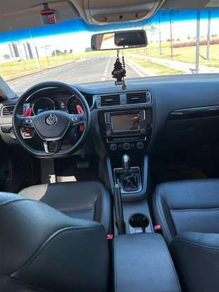 VOLKSWAGEN-JETTA-2.0 TSI HIGHLINE 211CV GASOLINA 4P TIPTRONIC VOLKSWAGEN-JETTA-2016