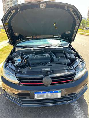 VOLKSWAGEN-JETTA-2016