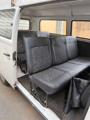 VOLKSWAGEN-KOMBI-1.4 MI STD LOTAÇÃO 8V FLEX 3P MANUAL VOLKSWAGEN-KOMBI-2011