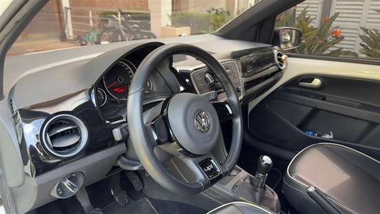 VOLKSWAGEN-UP-1.0 TSI SPEED UP 12V FLEX 4P MANUAL VOLKSWAGEN-UP-2016