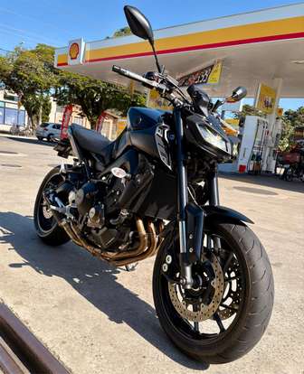 YAMAHA-MT-09-2022