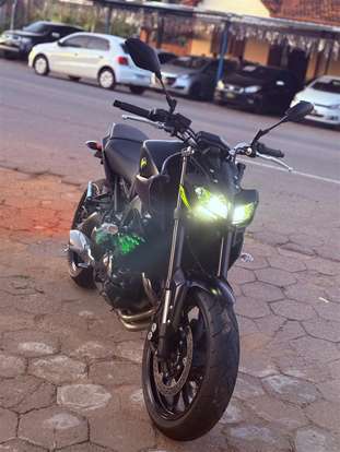 YAMAHA-MT-09 YAMAHA-MT-09-2022