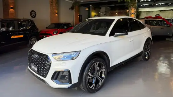 AUDI-Q5-2023