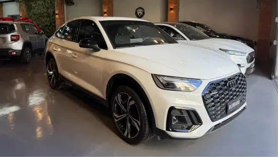 AUDI-Q5-2023