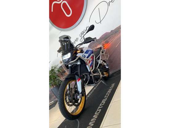 BMW-F 900 GS TROPHY BMW-F 900 GS TROPHY-2025