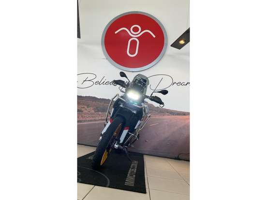 BMW-F 900 GS TROPHY BMW-F 900 GS TROPHY-2025