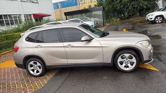 BMW-X1-2.0 16V TURBO ACTIVEFLEX SDRIVE20I 4P AUTOMÁTICO BMW-X1-2014