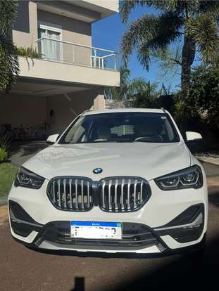 BMW-X1-2.0 16V TURBO ACTIVEFLEX SDRIVE20I X-LINE 4P AUTOMÁTICO BMW-X1-2019