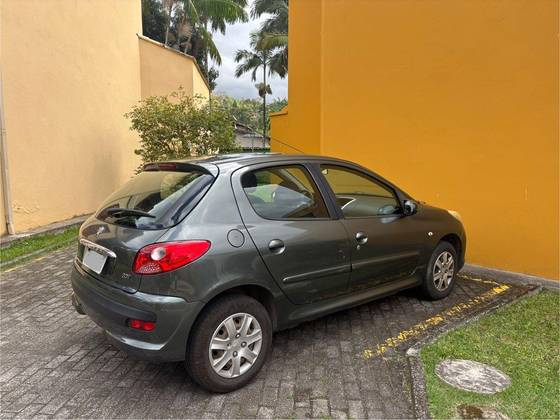 PEUGEOT 207 1.4 XR 8V FLEX 4P MANUAL