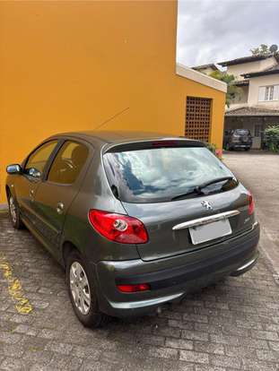 PEUGEOT-207-1.4 XR 8V FLEX 4P MANUAL PEUGEOT-207-2010