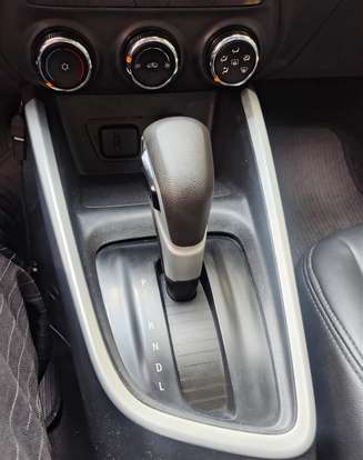 CHEVROLET-ONIX-2023