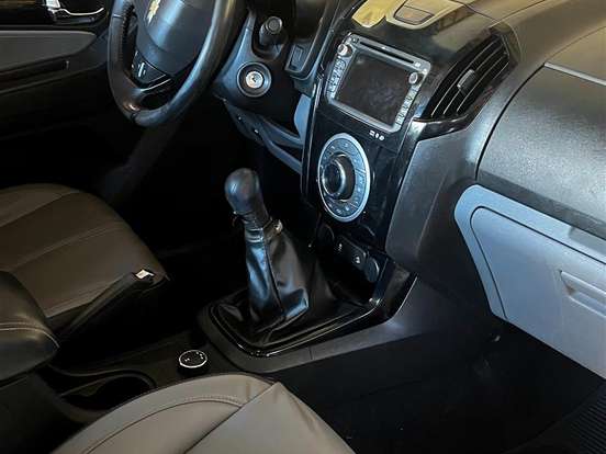 CHEVROLET-S10-2.5 LTZ 4X4 CD 16V FLEX 4P MANUAL CHEVROLET-S10-2014