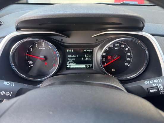 CHEVROLET-TRACKER-2021