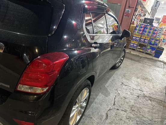 CHEVROLET-TRACKER-2018