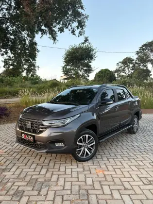 FIAT STRADA 1.3 FIREFLY FLEX VOLCANO CD CVT FIAT STRADA 1.3 FIREFLY FLEX VOLCANO CD CVT