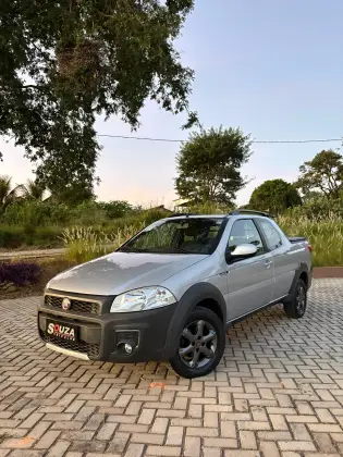 FIAT STRADA 1.4 MPI HARD WORKING CD 8V FLEX 3P MANUAL FIAT STRADA 1.4 MPI HARD WORKING CD 8V FLEX 3P MANUAL