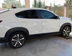 FIAT FASTBACK 1.0 TURBO 200 FLEX CVT FIAT FASTBACK 1.0 TURBO 200 FLEX CVT