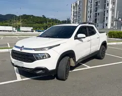 FIAT TORO 1.8 16V EVO FLEX FREEDOM AT6 FIAT TORO 1.8 16V EVO FLEX FREEDOM AT6
