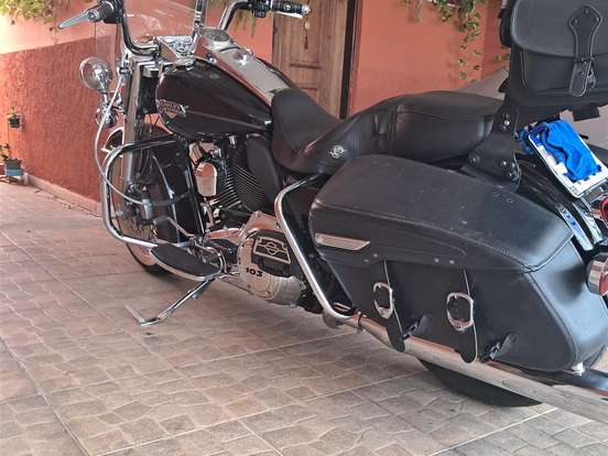 HARLEY-DAVIDSON-ROAD KING CLASSIC HARLEY-DAVIDSON-ROAD KING CLASSIC-2013