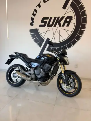 HONDA CB 600F HORNET HONDA CB 600F HORNET