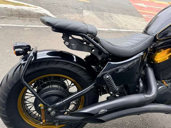 HONDA-SHADOW 600C VT-2004