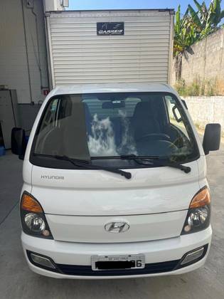 HYUNDAI HR 2.5 LONGO SEM CAÇAMBA 4X2 16V 130CV TURBO INTERCOOLER DIESEL 2P MANUAL