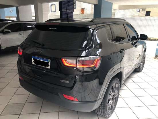 JEEP-COMPASS-2021