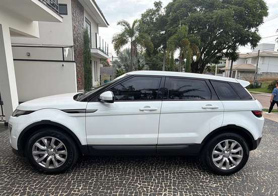 LAND ROVER-RANGE ROVER EVOQUE-2.0 SE 4WD 16V GASOLINA 4P AUTOMÁTICO LAND ROVER-RANGE ROVER EVOQUE-2017