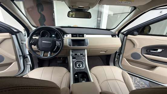 LAND ROVER-RANGE ROVER EVOQUE-2.0 SE 4WD 16V GASOLINA 4P AUTOMÁTICO LAND ROVER-RANGE ROVER EVOQUE-2017