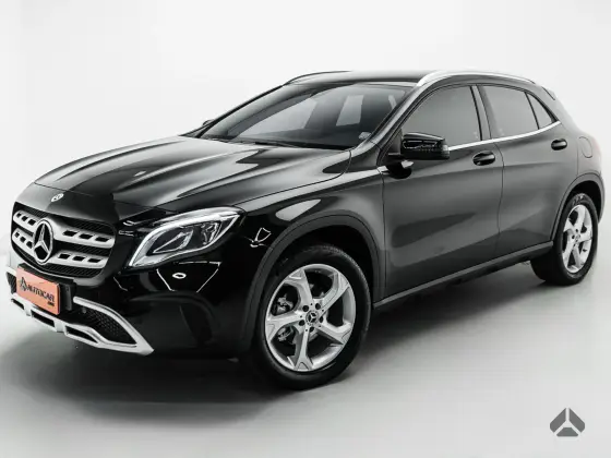 MERCEDES-BENZ GLA 200 1.6 CGI FLEX ADVANCE 7G-DCT