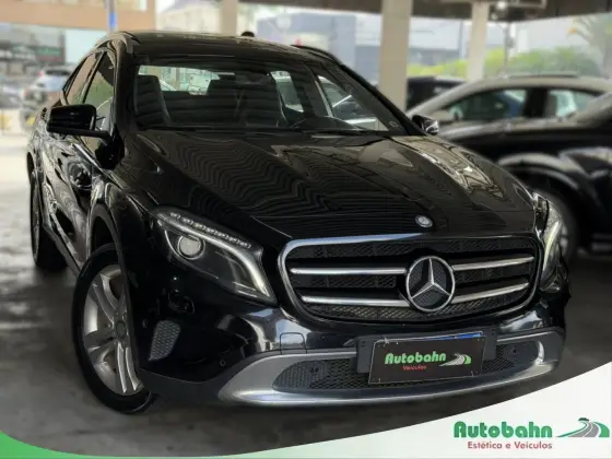 MERCEDES-BENZ GLA 200 1.6 CGI VISION 16V TURBO FLEX 4P AUTOMÁTICO MERCEDES-BENZ GLA 200 1.6 CGI VISION 16V TURBO FLEX 4P AUTOMÁTICO