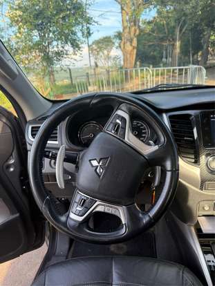 MITSUBISHI-L200 TRITON-2020