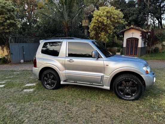 MITSUBISHI-PAJERO FULL-3.2 HPE 4X4 16V TURBO INTERCOOLER DIESEL 4P AUTOMÁTICO MITSUBISHI-PAJERO FULL-2006