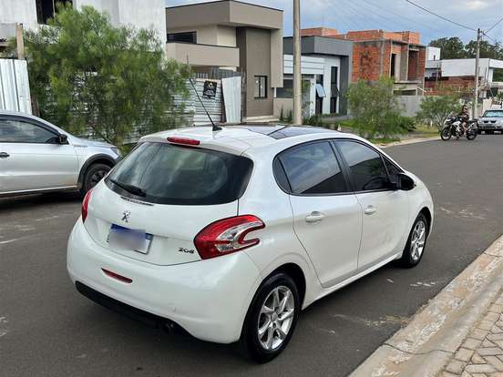 PEUGEOT-208-1.5 ALLURE 8V FLEX 4P MANUAL PEUGEOT-208-2013
