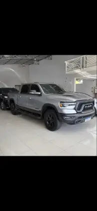 RAM 1500 5.7 V8 GASOLINA REBEL CD 4X4 AUTOMÁTICO