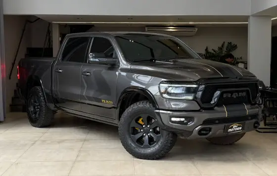 RAM 1500 5.7 V8 GASOLINA REBEL CD 4X4 AUTOMÁTICO