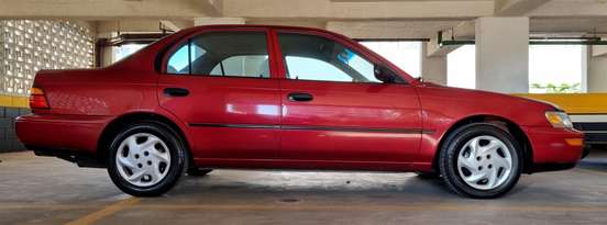 TOYOTA-COROLLA-1995