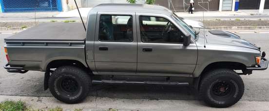 TOYOTA-HILUX-2.8 4X4 CD 8V DIESEL 4P MANUAL TOYOTA-HILUX-1992