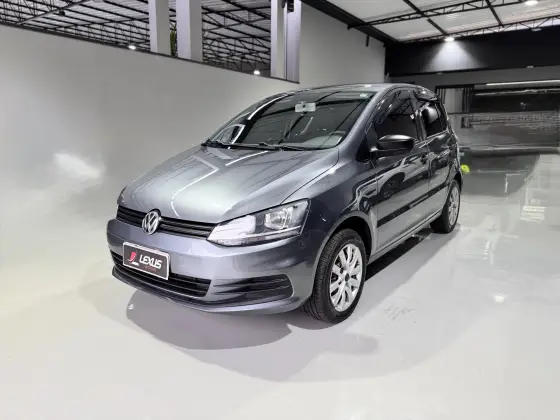 VOLKSWAGEN FOX 1.0 MPI TRENDLINE 12V FLEX 4P MANUAL