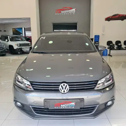 VOLKSWAGEN JETTA 2.0 TSI HIGHLINE 211CV GASOLINA 4P TIPTRONIC