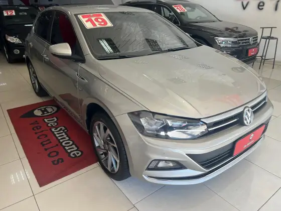 VOLKSWAGEN POLO 1.0 200 TSI HIGHLINE AUTOMÁTICO
