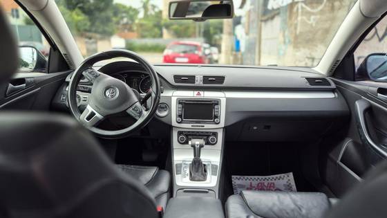 VOLKSWAGEN PASSAT 2.0 FSI COMFORTLINE 16V TURBO GASOLINA 4P TIPTRONIC