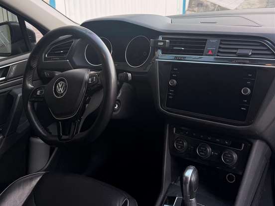 VOLKSWAGEN-TIGUAN-1.4 250 TSI TOTAL FLEX ALLSPACE COMFORTLINE TIPTRONIC VOLKSWAGEN-TIGUAN-2018