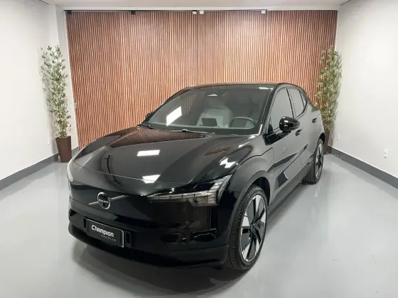 VOLVO EX30 69 KW ELÉTRICO ULTRA