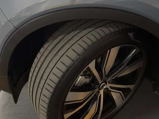 VOLVO-XC40-1.5 T5 RECHARGE R-DESIGN GEARTRONIC VOLVO-XC40-2021