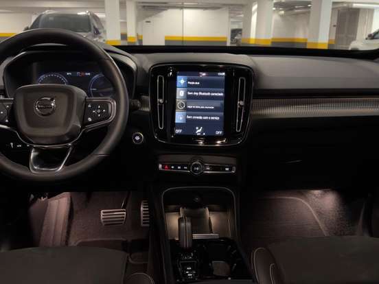 VOLVO-XC40-1.5 T5 RECHARGE R-DESIGN GEARTRONIC VOLVO-XC40-2021
